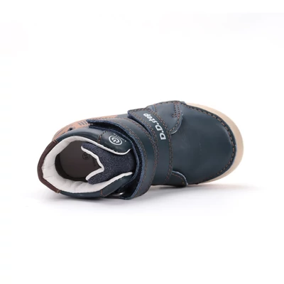 D.D.Step kék Kisfiú Világító Zárt cipő terepjáróval #A068-52151A