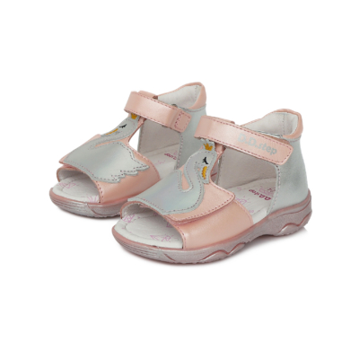 D.D.Step Kislány szandál rózsaszín ezüst ,hattyű mintával szélesebb lábú gyereknek ajánlott AC64-623B