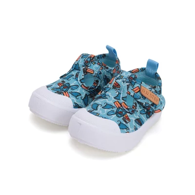 D.D.Step Kisfiú Vászoncipő Kék Cápákkak #C096-51104