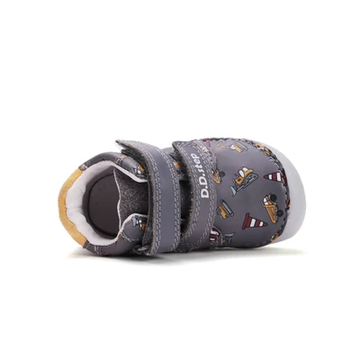 D.D.Step szürke Kisfiú Barefoot Zárt cipő Munkagépekkel  #S070-52480A