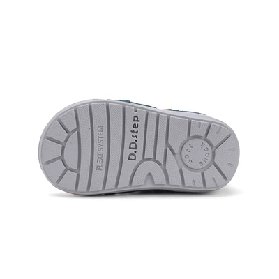 D.D.Step Kék Kisfiú Zárt cipő Termó béléssel Versenyautóval #S071-52771